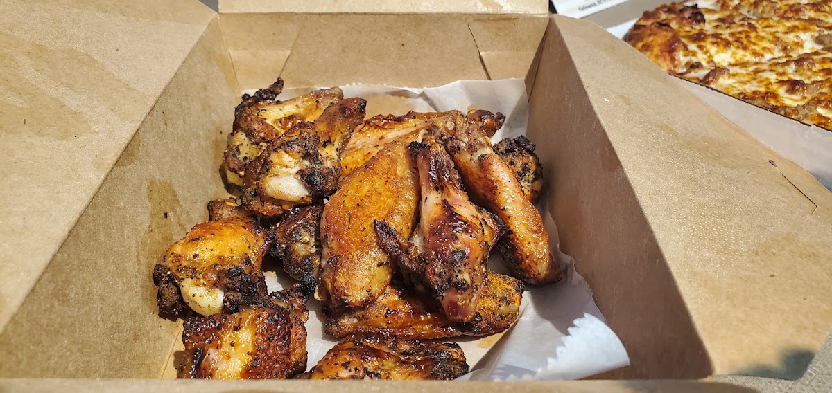 Halfmoon Pizzeria-10